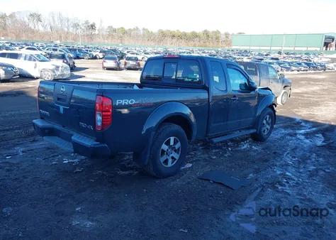 2012 Nissan Frontier Pro-4X из США, поврежденный, VIN 1N6AD0CW8CC446647